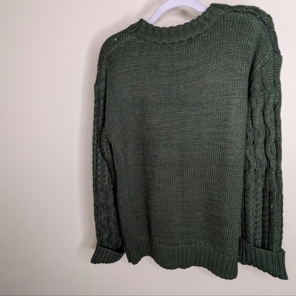 Dark Green Cable Knit Sweater - Picture 4 of 6